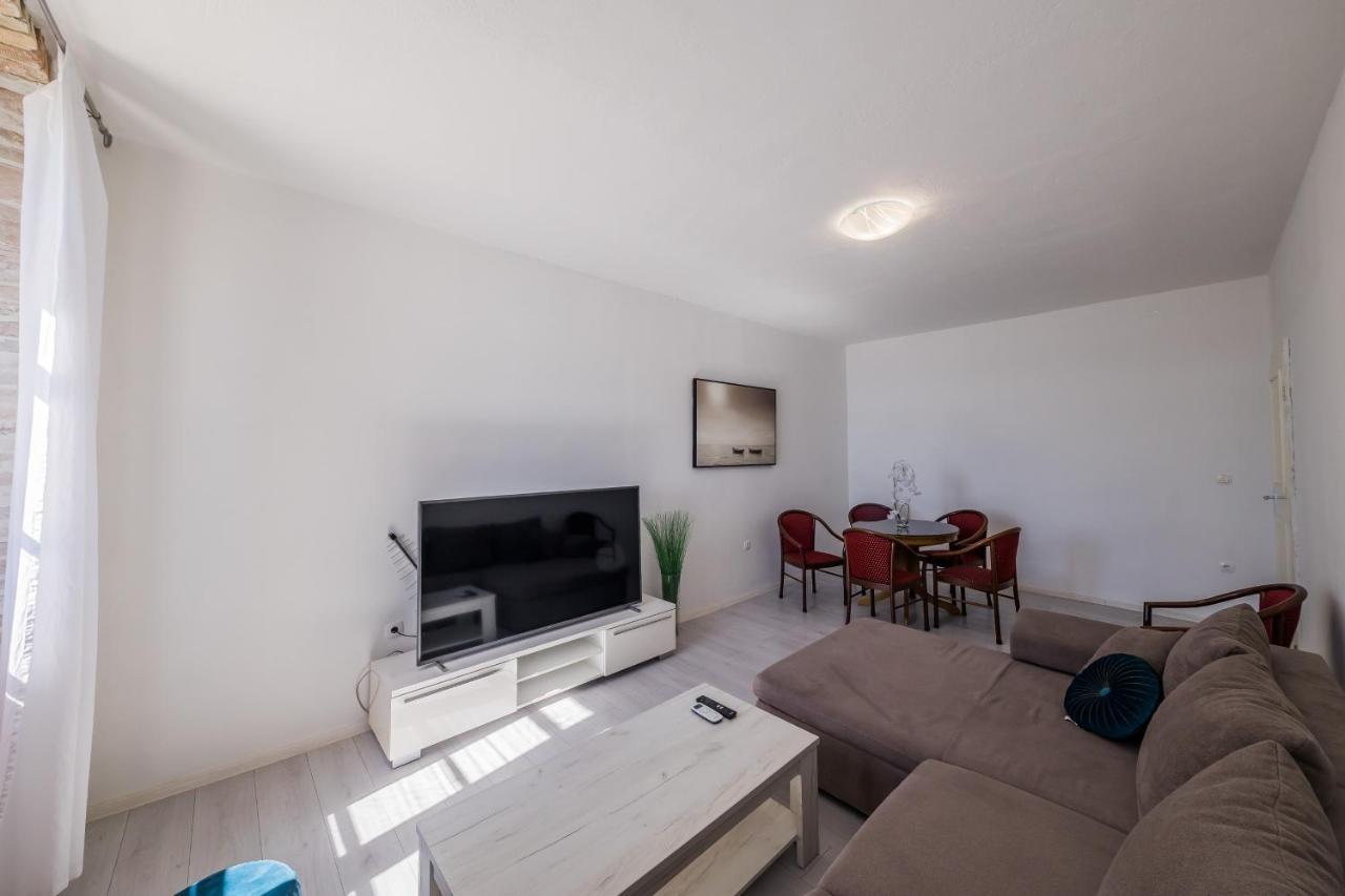 Seafront Apartments Karlo Kaštela Kültér fotó