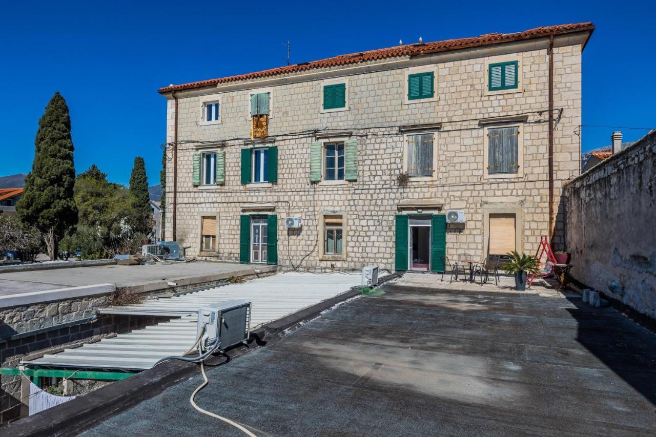 Seafront Apartments Karlo Kaštela Kültér fotó