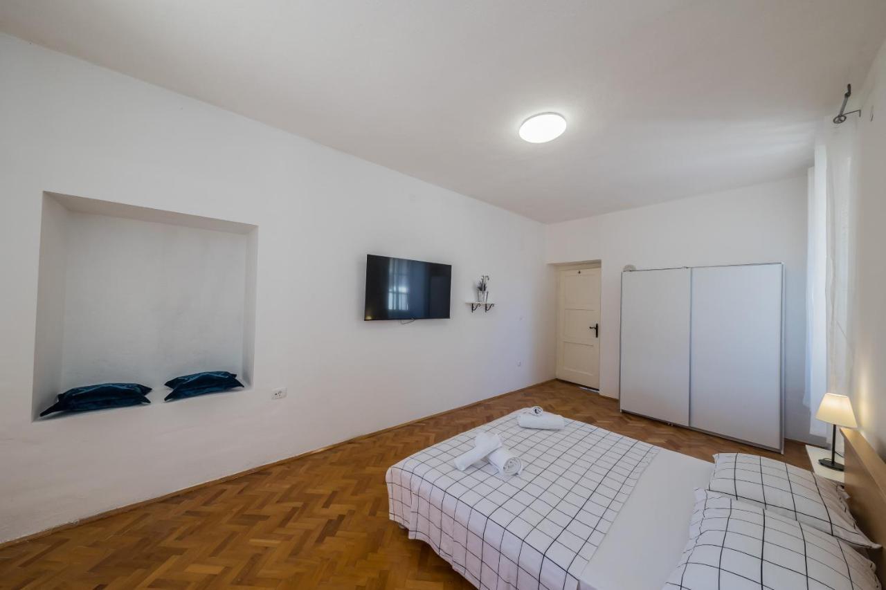 Seafront Apartments Karlo Kaštela Kültér fotó