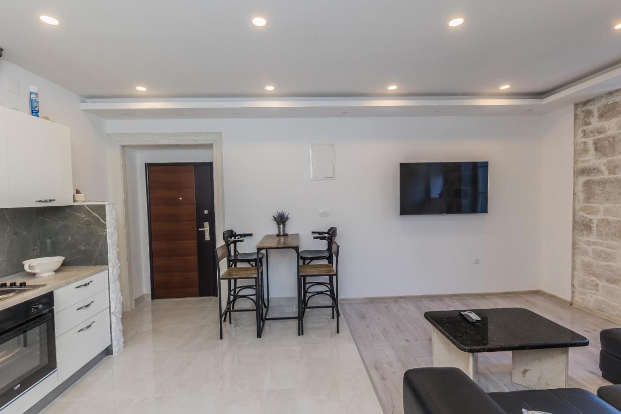 Seafront Apartments Karlo Kaštela Kültér fotó